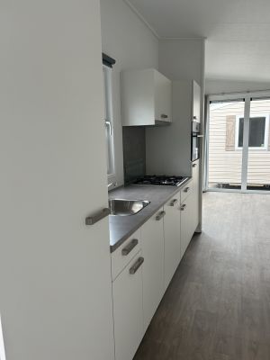 EIKENLODGE LESSENAAR 1000×400/2